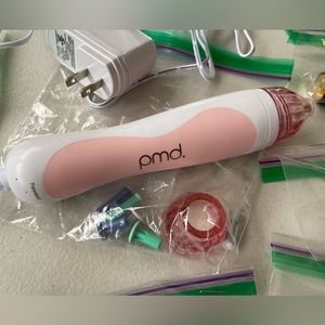 PMD personal microdermabrasion Pro Microderm device